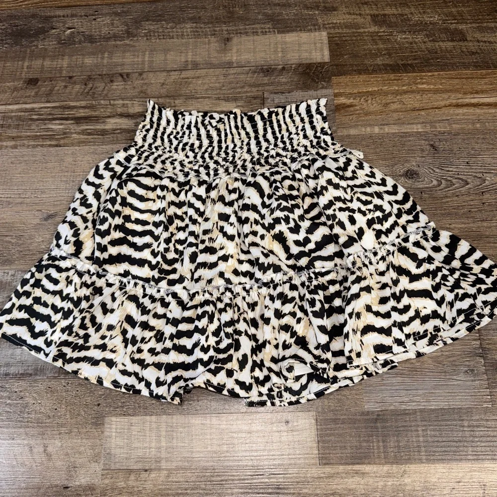 Altar’d State Animal Print Tiered Ruffle Smocked Waist Mini Skirt Small Boho